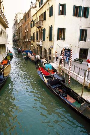 長野駅から徒歩4分！東横INN長野駅東口の魅力と詳細情報
