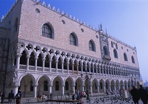 パチンコ店のウォーターサーバー